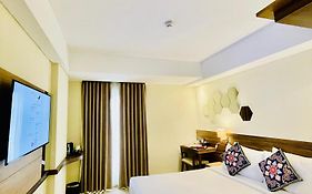 Golden Tulip Essential Tangerang